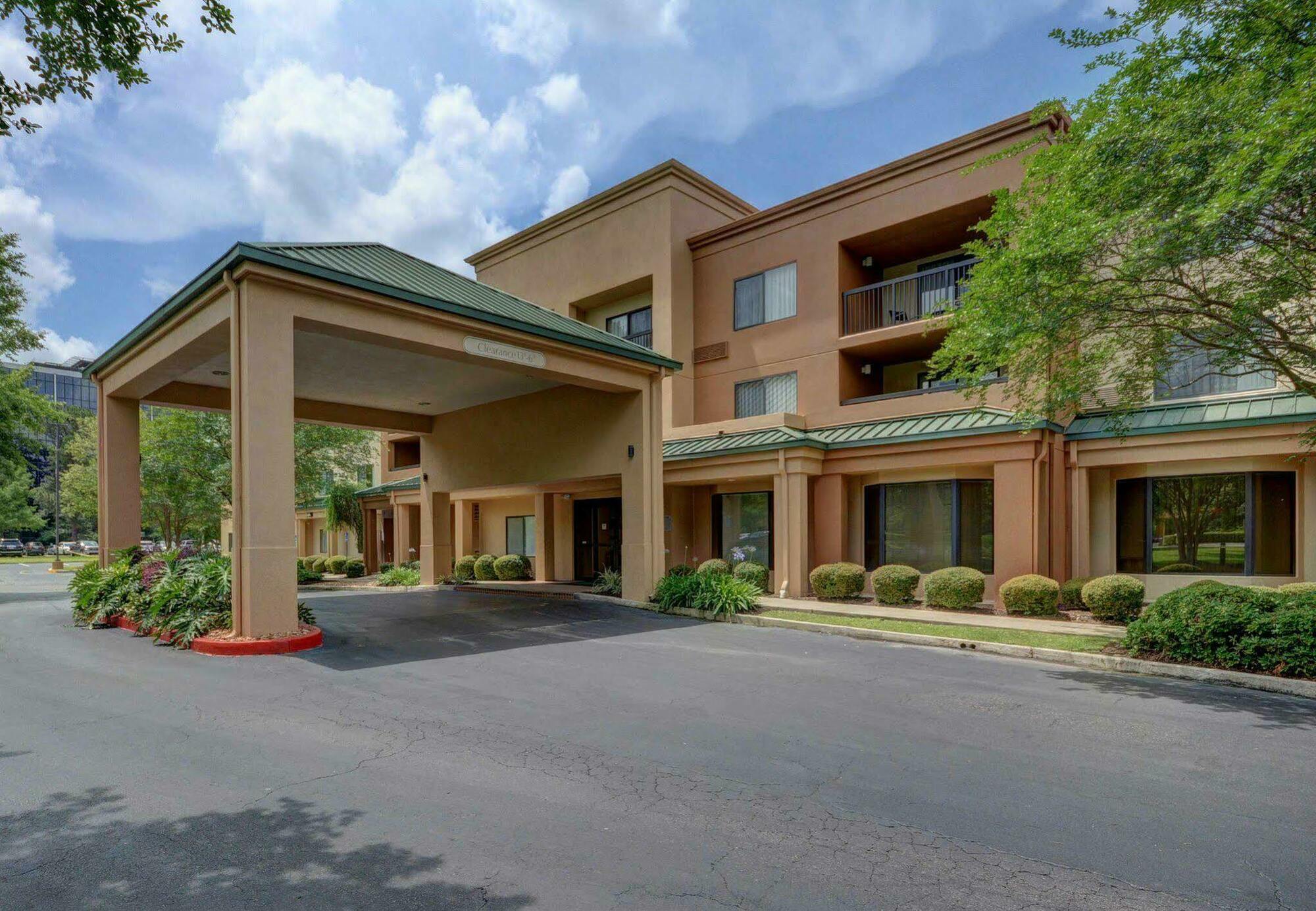 Готель Courtyard Lafayette Airport Екстер'єр фото